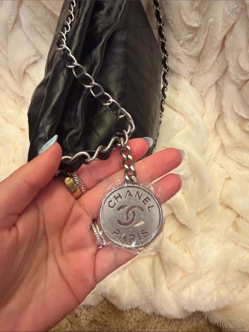 CHANEL Black Quilted Lambskin Shoulder Bag with Silver Chain